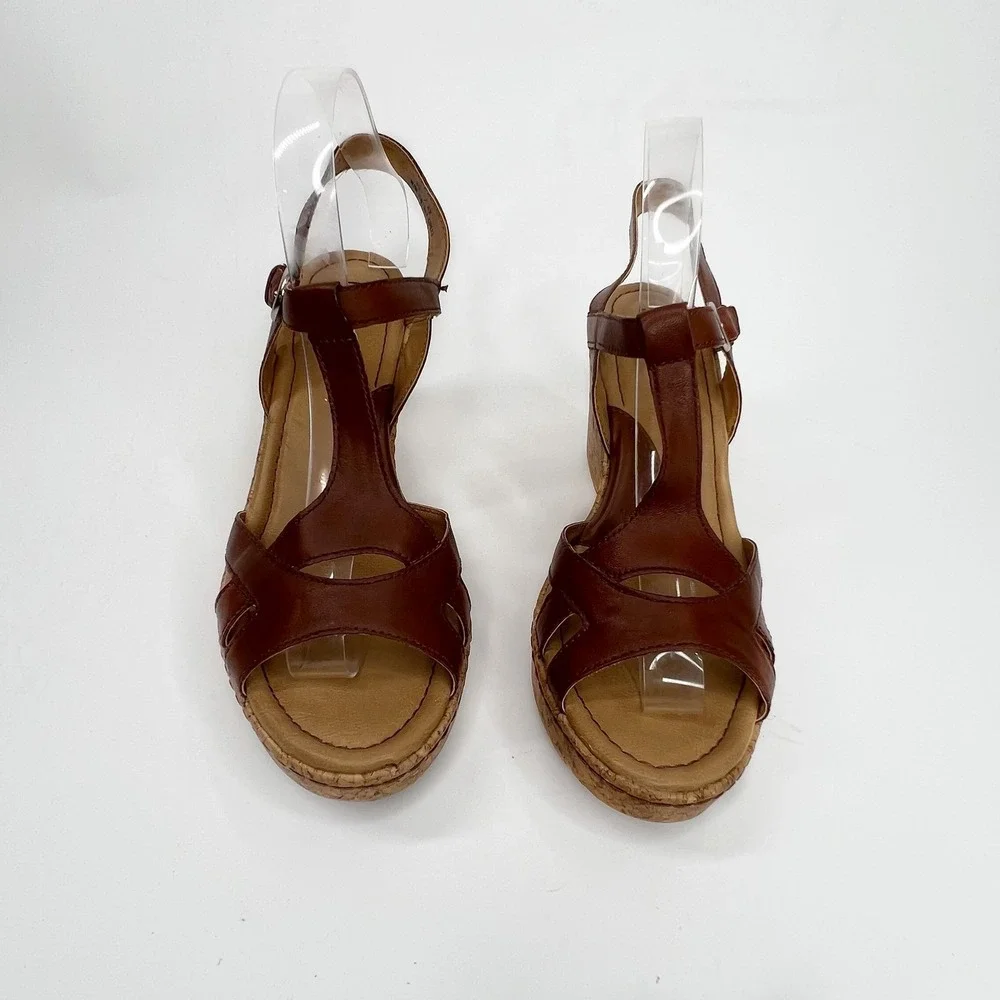 b.o.c.‎ Born Concept Brown Leather T-Strap Cork Wedge Sandals Comfort Strappy 10
